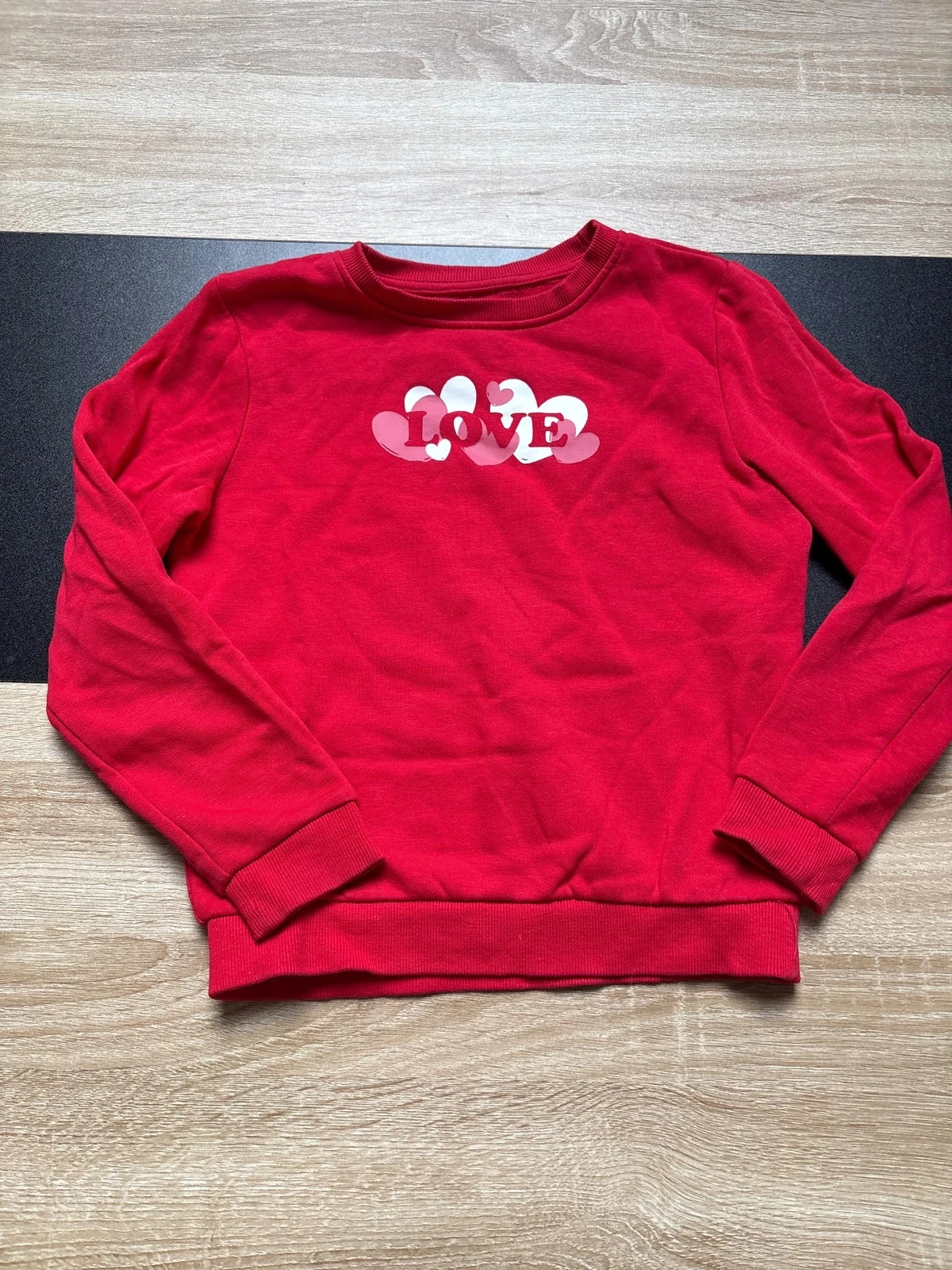 Pull love rouge 8 ans